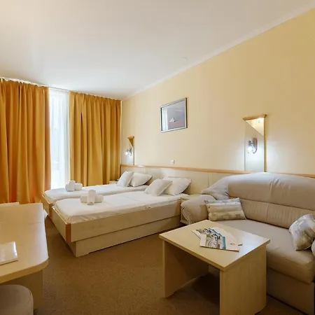 Family Adria 3* Biograd Na Moru
