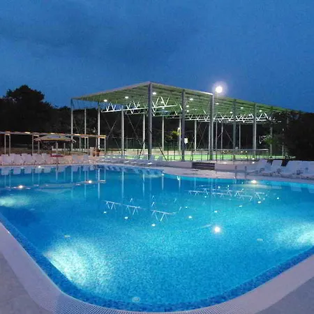 Family Adria Biograd Na Moru