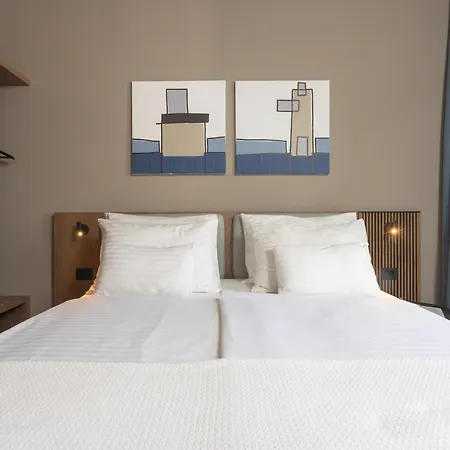 Family Adria Hotel