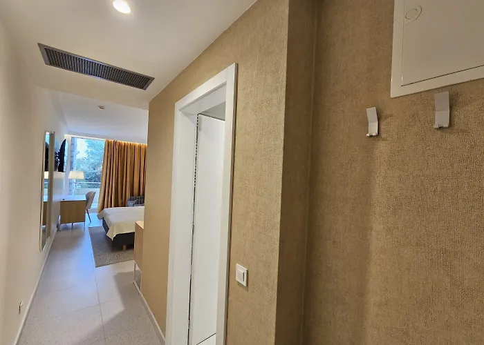 Ξενοδοχείο Family Adria 3*