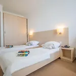 Family Adria Hotel