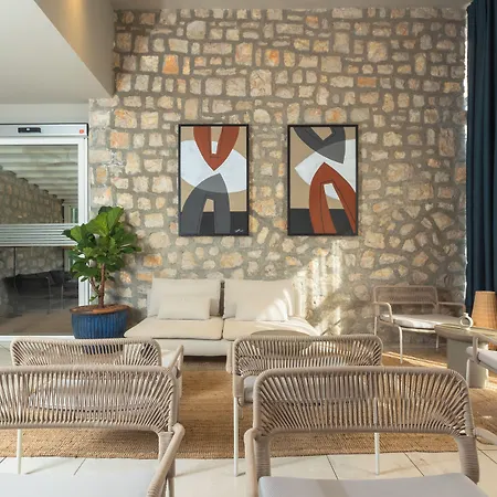 Family Adria Otel 4*