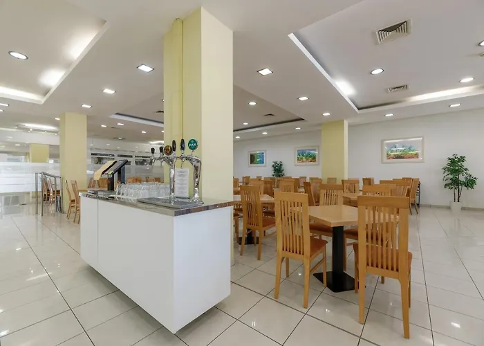 Family Adria Otel Biograd Na Moru