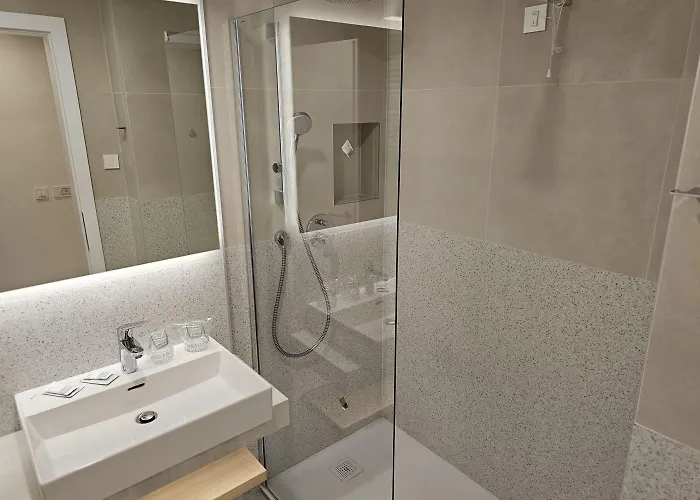 Hotel Family Adria 4*