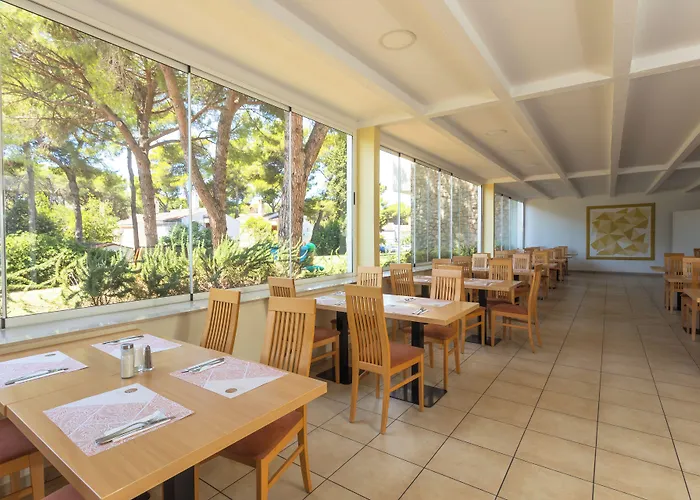 Otel Family Adria Biograd Na Moru