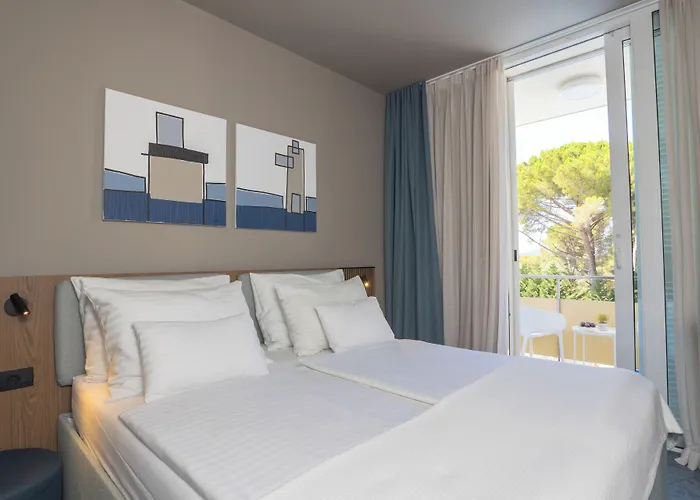 Family Adria Otel 3*